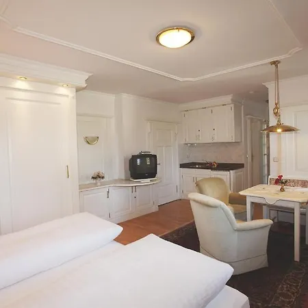 Haus Hildegunde Pensjonat 2*