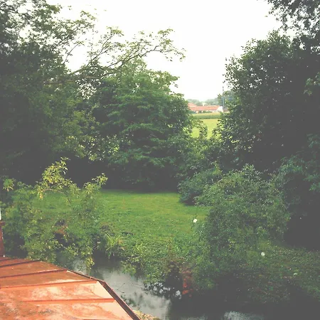 Haus Hildegunde 게스트하우스 2*