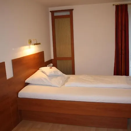 Haus Hildegunde Guest house